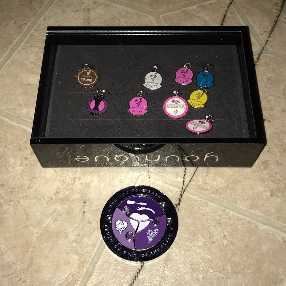Younique Charm Box - With Charms & Magnet